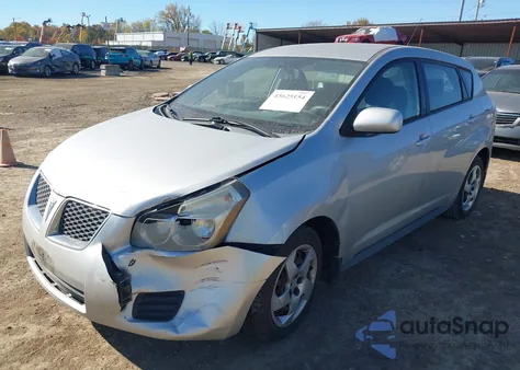 2010 Pontiac Vibe из США, поврежденный, VIN 5Y2SP6E87AZ403024